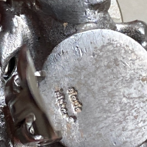 Alexis Bittar liver tone crystal clip on earrings - Picture 9 of 16